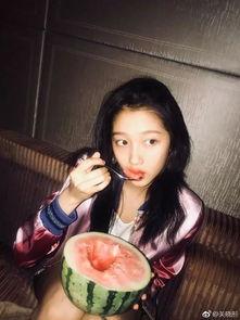 关晓吃瓜彤,揭秘娱乐圈背后的故事