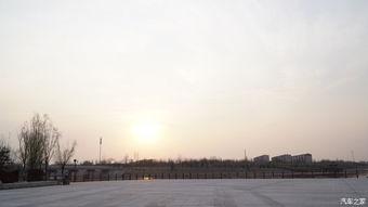 孝妇河公园吃瓜,夏日吃瓜盛宴，共享清凉时光