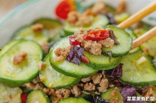 吃瓜小盼  第1张