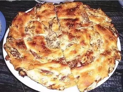 新疆人吃馕吃瓜图片,馕香瓜甜，共享民族美食盛宴  第2张